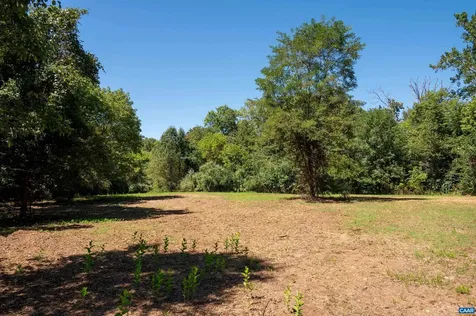 2062 East Side Highway Crimora VA 24431