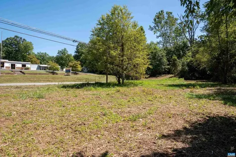 2062 East Side Highway Crimora VA 24431
