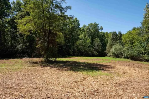 2062 East Side Highway Crimora VA 24431