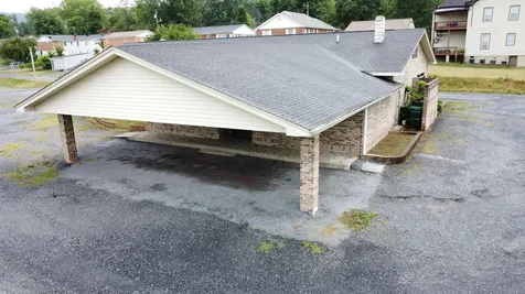 1312 C Street Waynesboro VA 22980