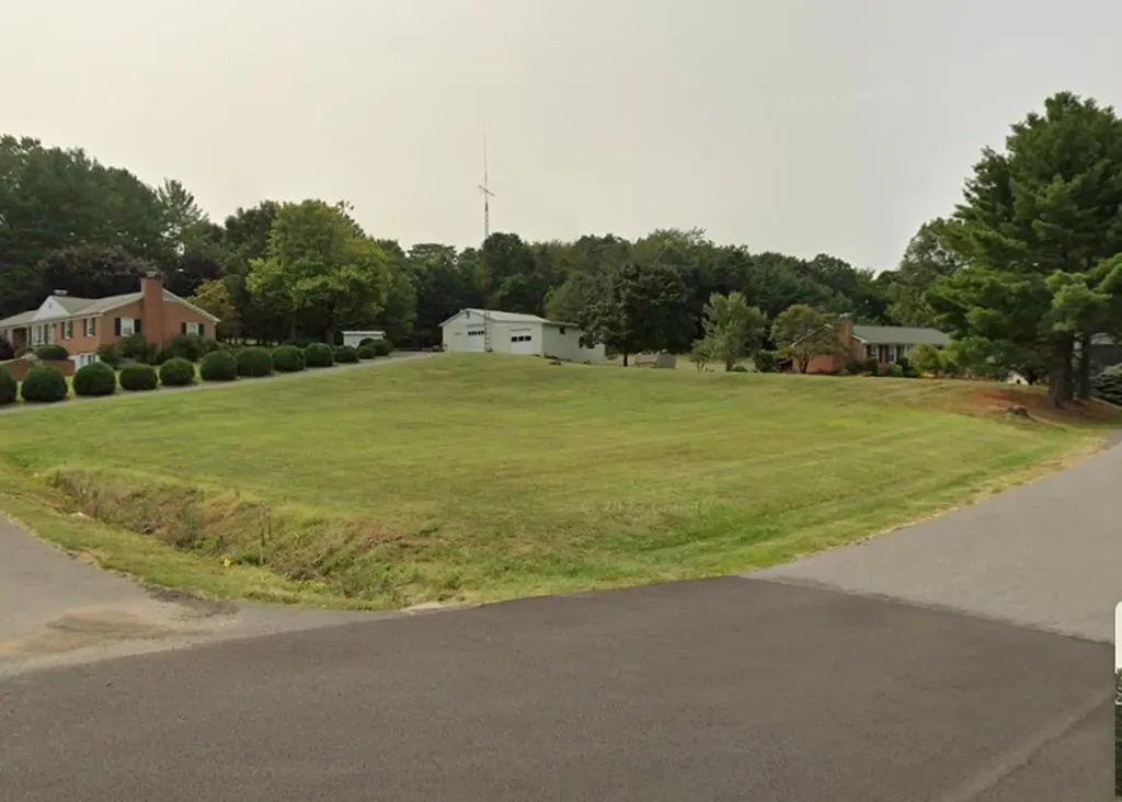 200 Robin Hood Road Staunton VA 24401