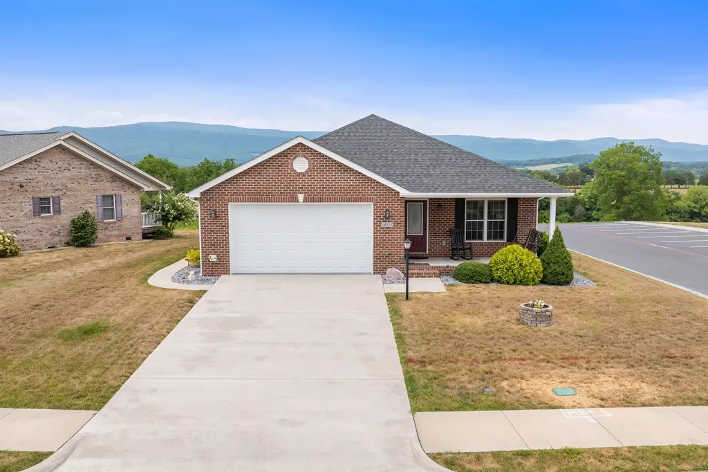 14577 Beatty Drive Elkton VA 22827