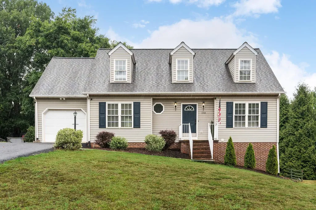 238 Bowmans Run Drive Stuarts Draft VA 24477