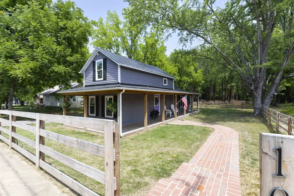 1009 B Street Waynesboro VA 22980