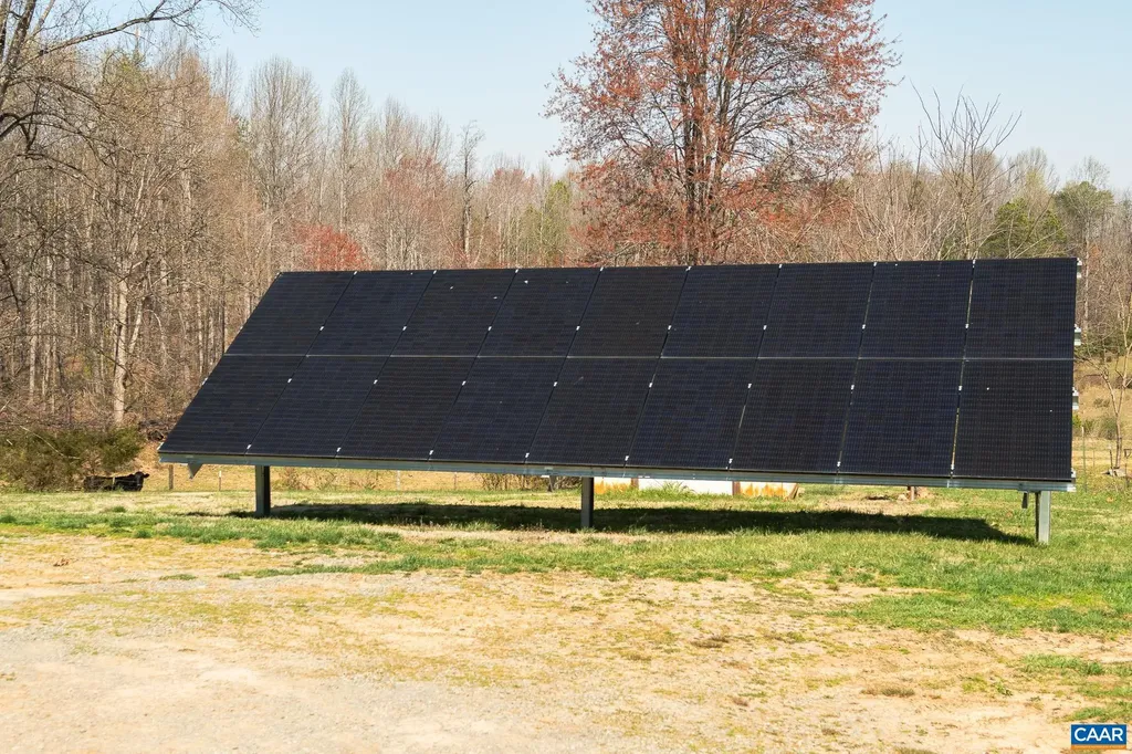 10365 Spotswood Trail Stanardsville VA 22973