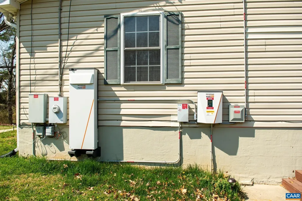 10365 Spotswood Trail Stanardsville VA 22973