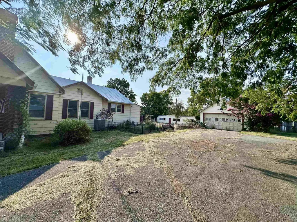 905 New Hope Road Staunton VA 24401