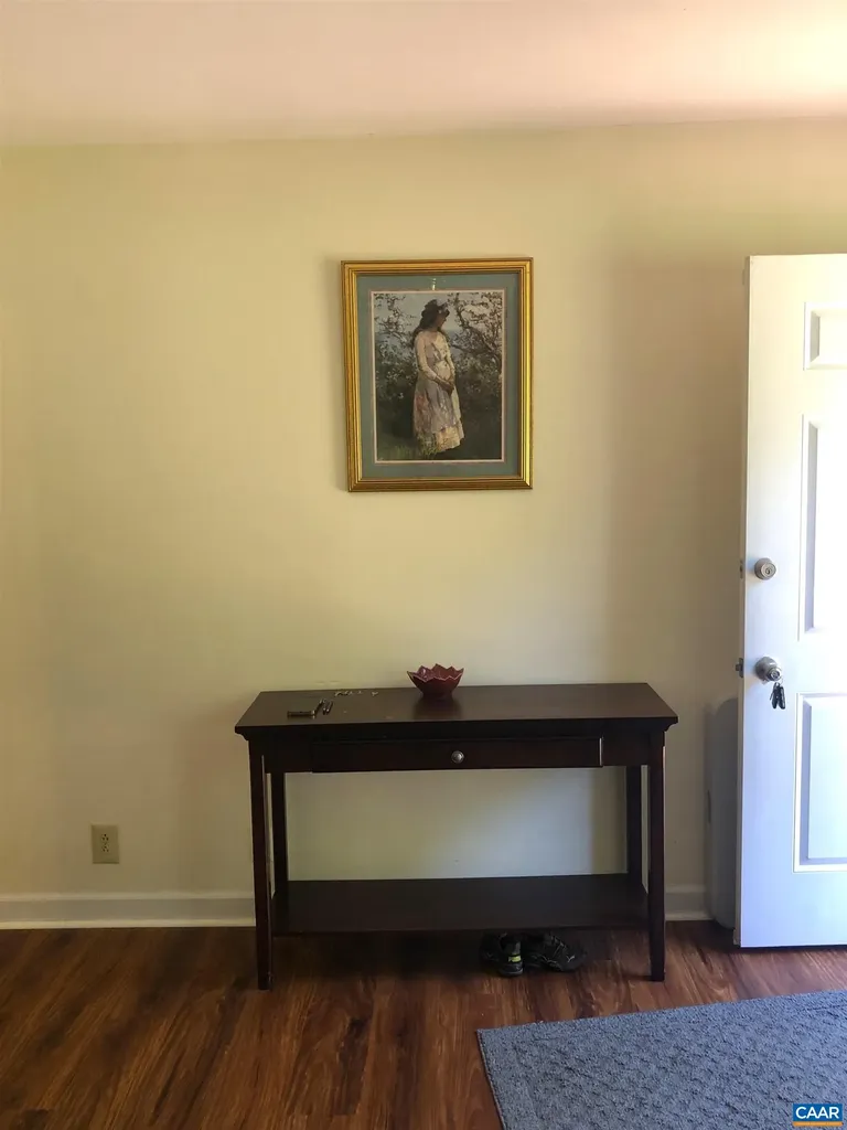 3193 Old Lynchburg Road North Garden VA 22959