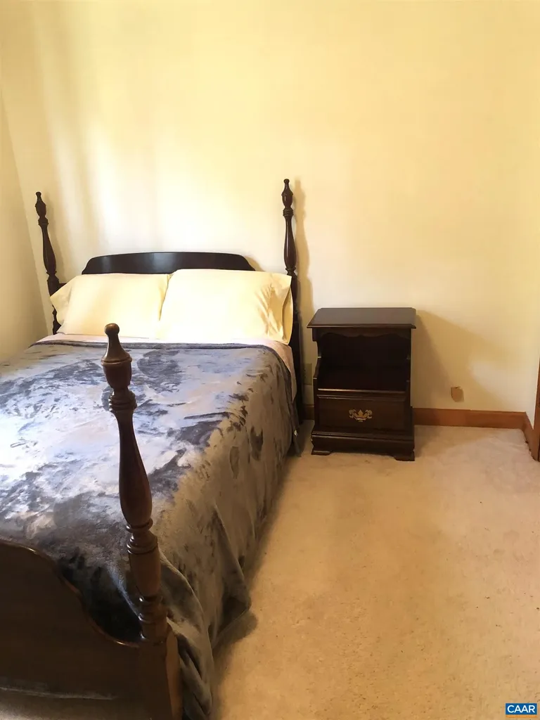 3193 Old Lynchburg Road North Garden VA 22959