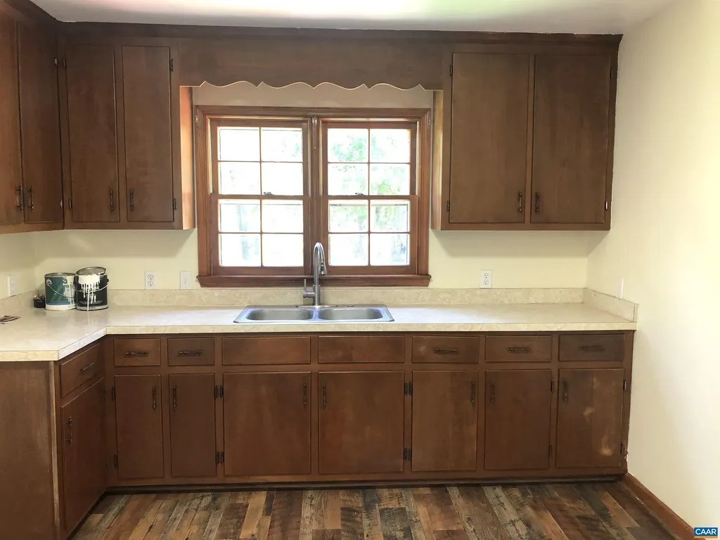 3193 Old Lynchburg Road North Garden VA 22959