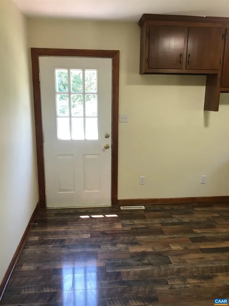 3193 Old Lynchburg Road North Garden VA 22959