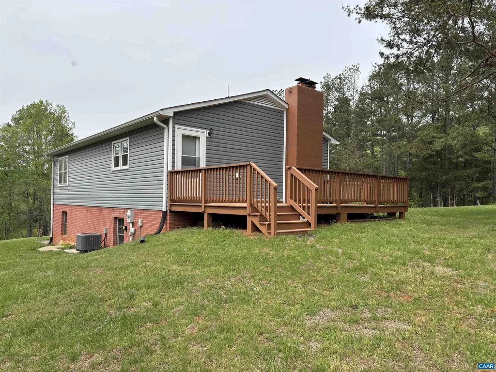 3193 Old Lynchburg Road North Garden VA 22959