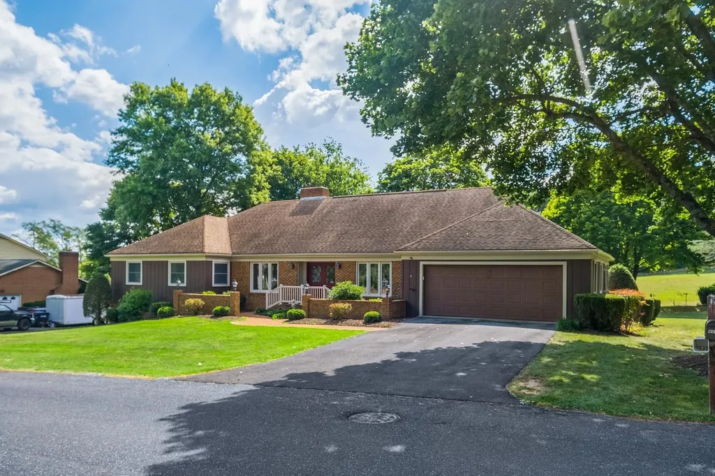 450 Fairway Drive Harrisonburg VA 22802