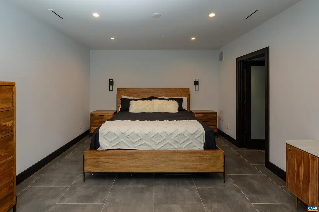 218 Water Street W Charlottesville VA 22902