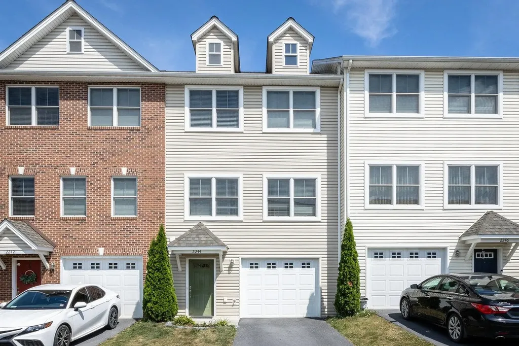 2244 Lapis Lane Harrisonburg VA 22801