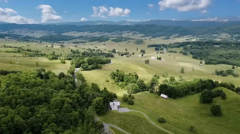 3964 Mountain Turnpike Monterey VA 24465