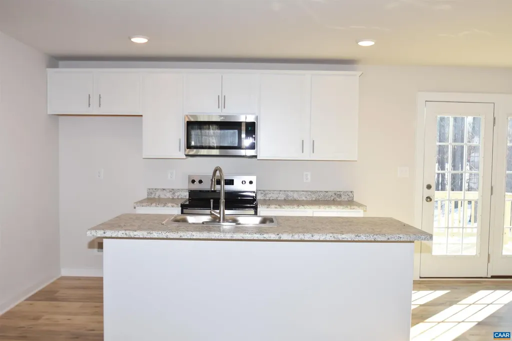 1272 Hanback Road Gordonsville VA 23093