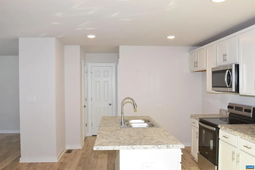 1272 Hanback Road Gordonsville VA 23093