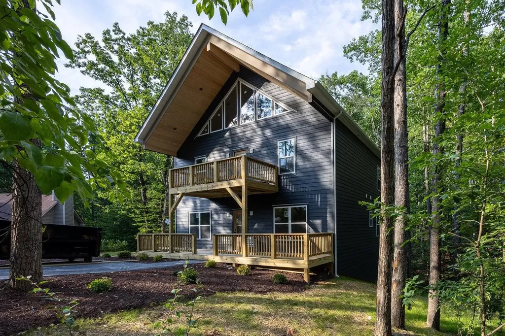 232 Spotswood Lane Mcgaheysville VA 22840