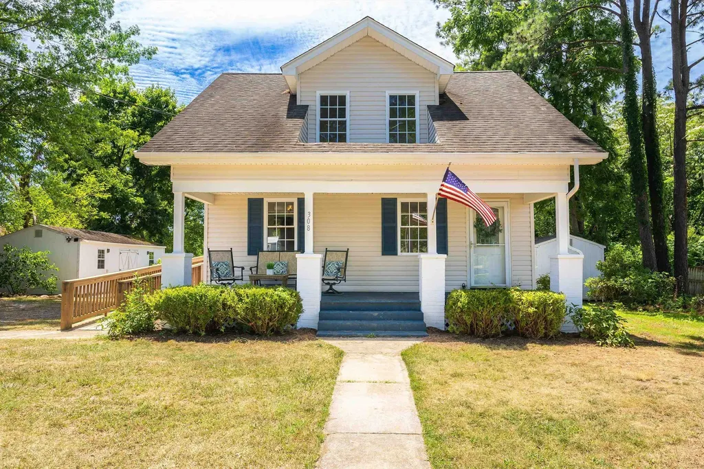 308 N Oak Lane N Waynesboro VA 22980