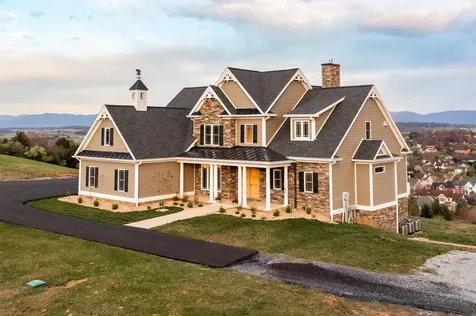 243 Barrenridge Road Staunton VA 24401