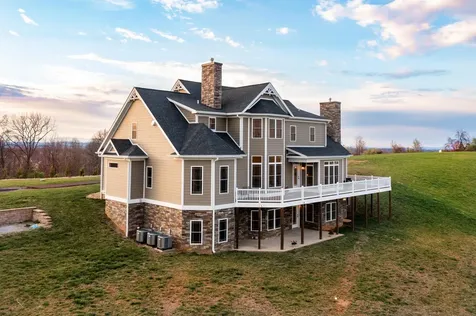 243 Barrenridge Road Staunton VA 24401