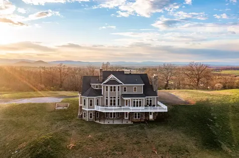 243 Barrenridge Road Staunton VA 24401