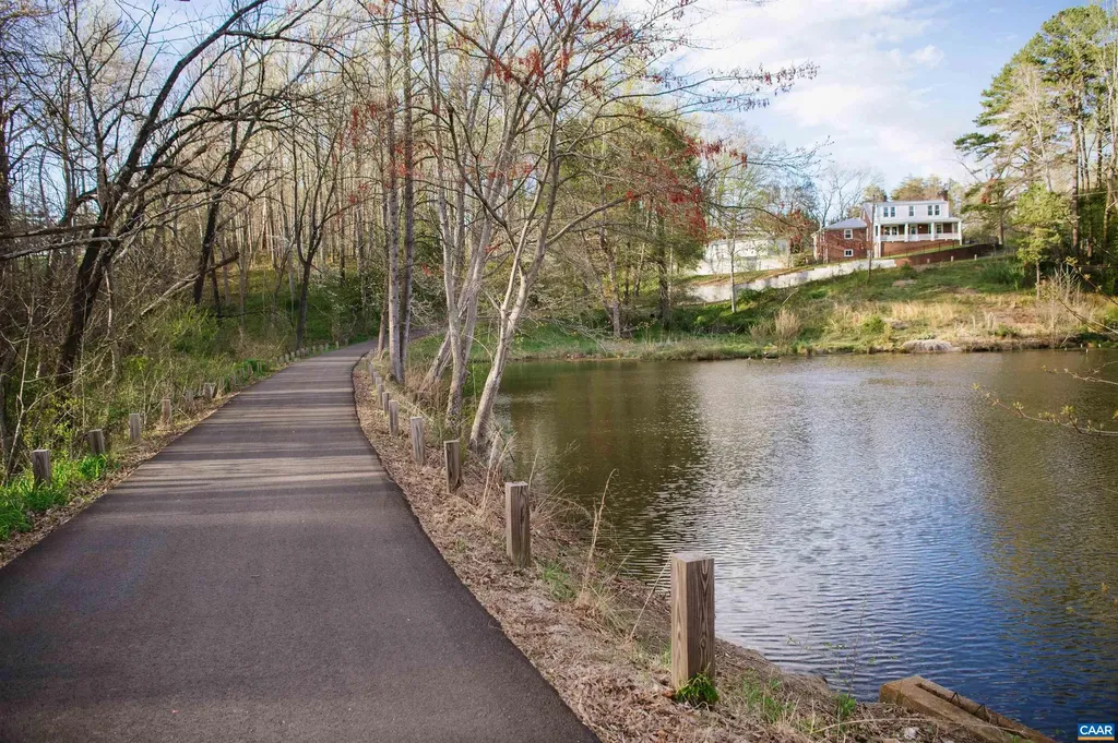 6788 Rockfish Gap Turnpike Crozet VA 22932