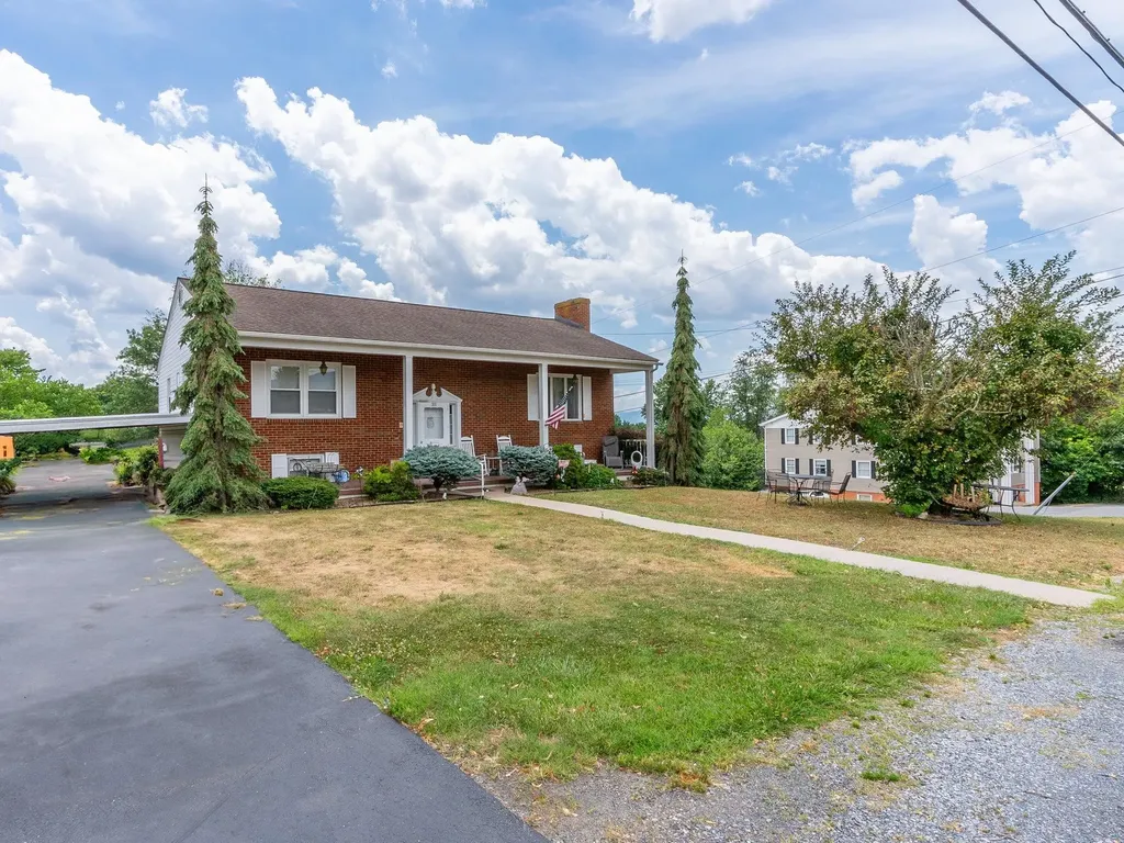 700 Maryland Avenue Shenandoah VA 22849