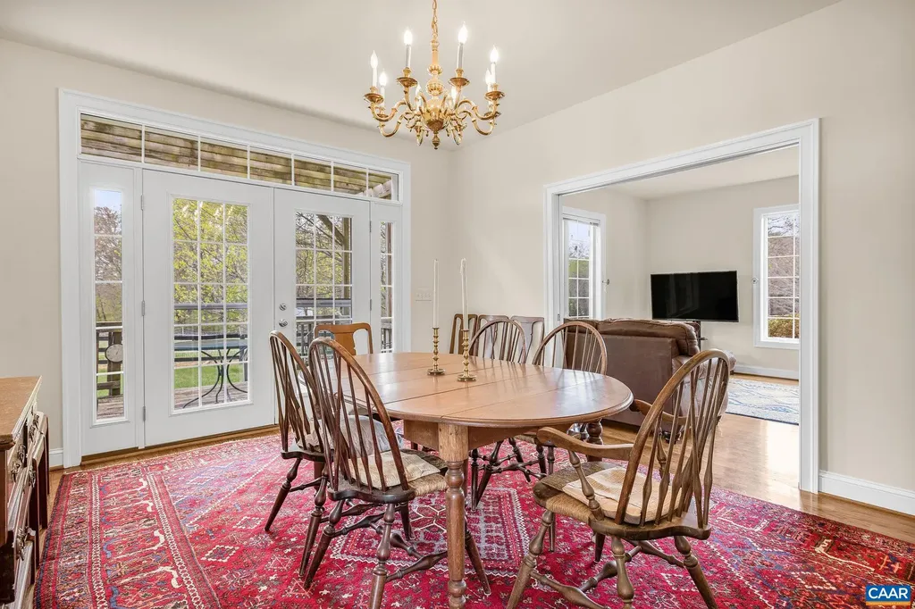 1074 Simmons Gap Road Dyke VA 22935