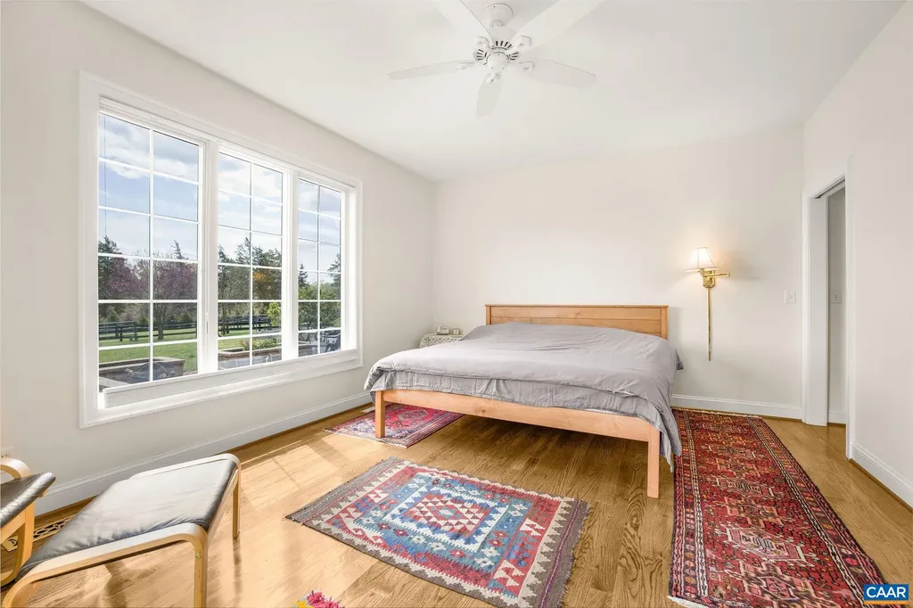 1074 Simmons Gap Road Dyke VA 22935