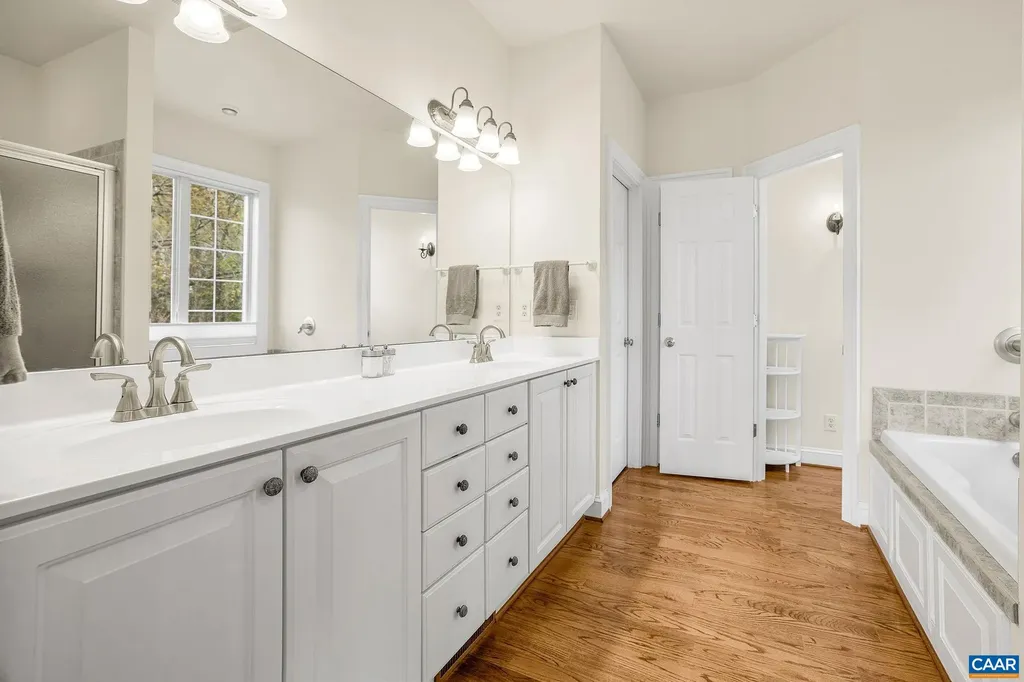 1074 Simmons Gap Road Dyke VA 22935