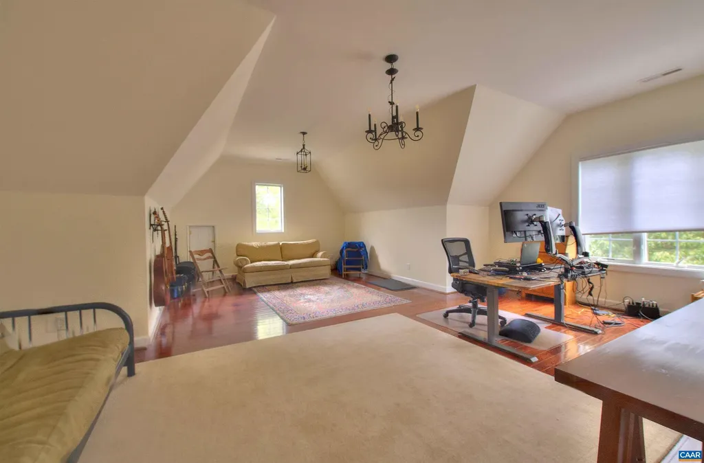 1074 Simmons Gap Road Dyke VA 22935