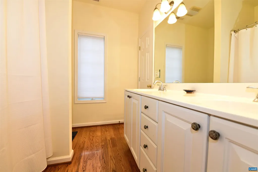 1074 Simmons Gap Road Dyke VA 22935