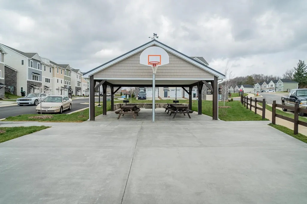 1597 Palomino Trail Rockingham VA 22801