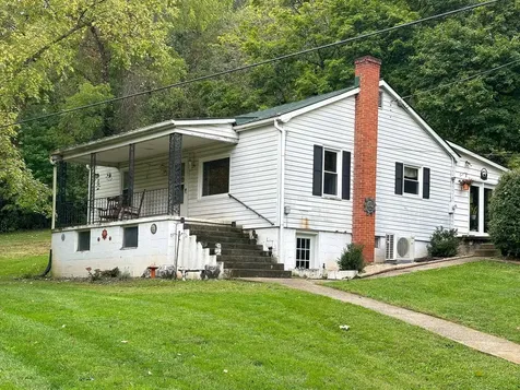 154 Limestone Road Verona VA 24482