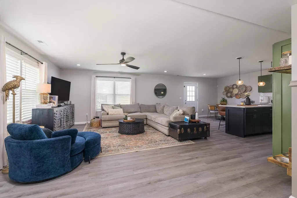 16715 Prospect Avenue E Elkton VA 22827