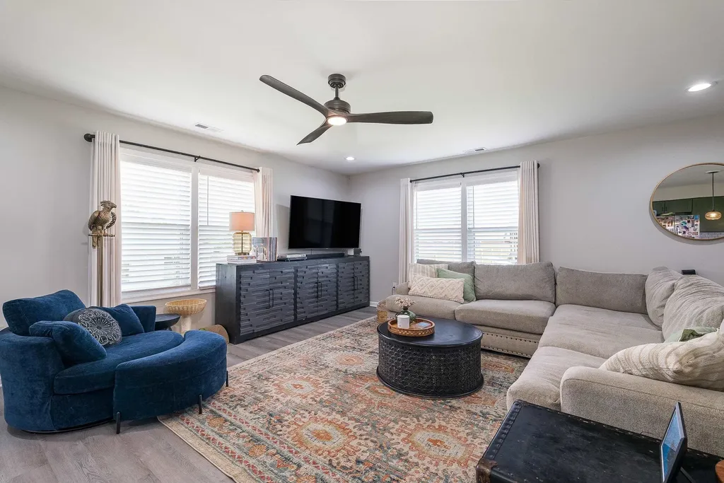 16715 Prospect Avenue E Elkton VA 22827