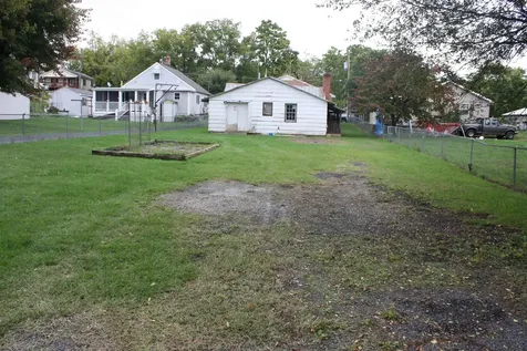 1433 Harding Avenue Waynesboro VA 22980