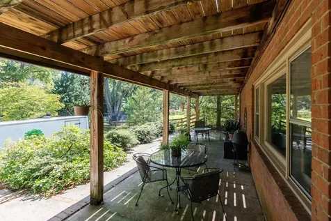 1250 Chatham Road Waynesboro VA 22003