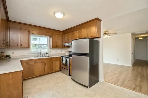 817 Maple Avenue Waynesboro VA 22980