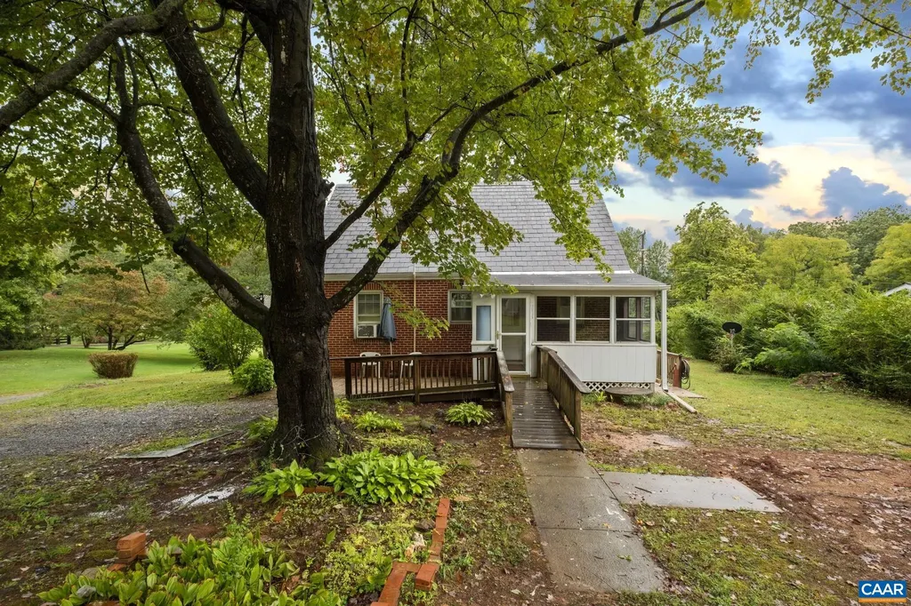 18588 James Madison Highway Gordonsville VA 22942