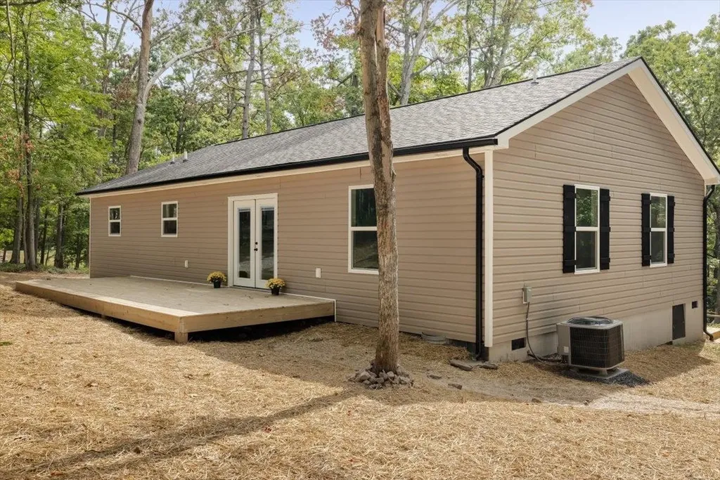 72 Dogwood Drive Mount Jackson VA 22842