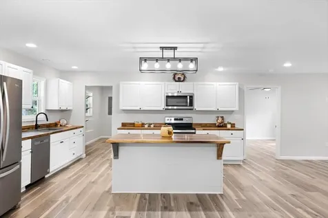 72 Dogwood Drive Mt Jackson VA 22842