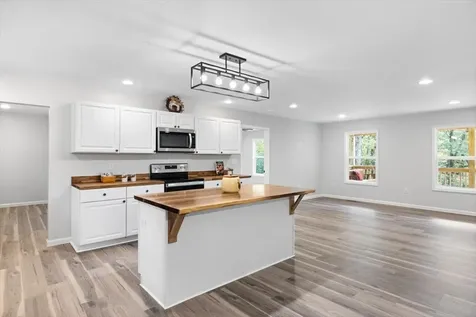 72 Dogwood Drive Mt Jackson VA 22842