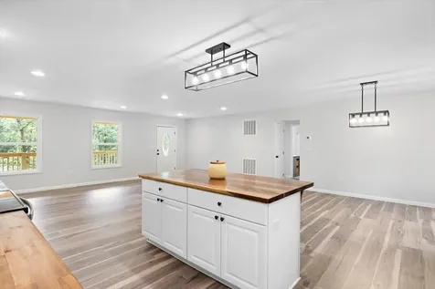 72 Dogwood Drive Mt Jackson VA 22842