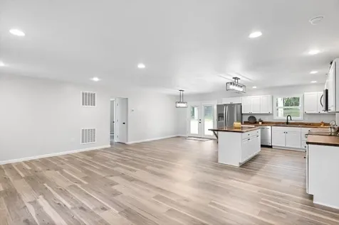72 Dogwood Drive Mt Jackson VA 22842