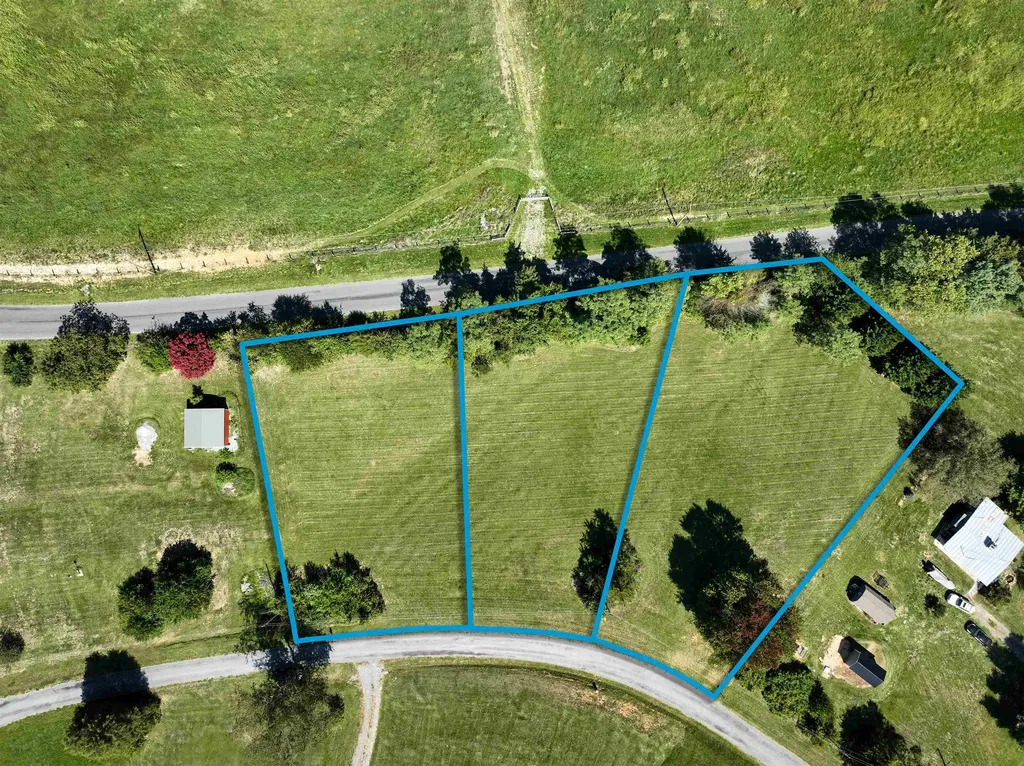 Off Woodland Drive Luray VA 22835