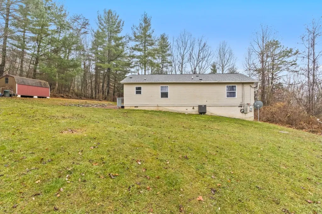 5227 Bear Foot Lane Elkton VA 22827