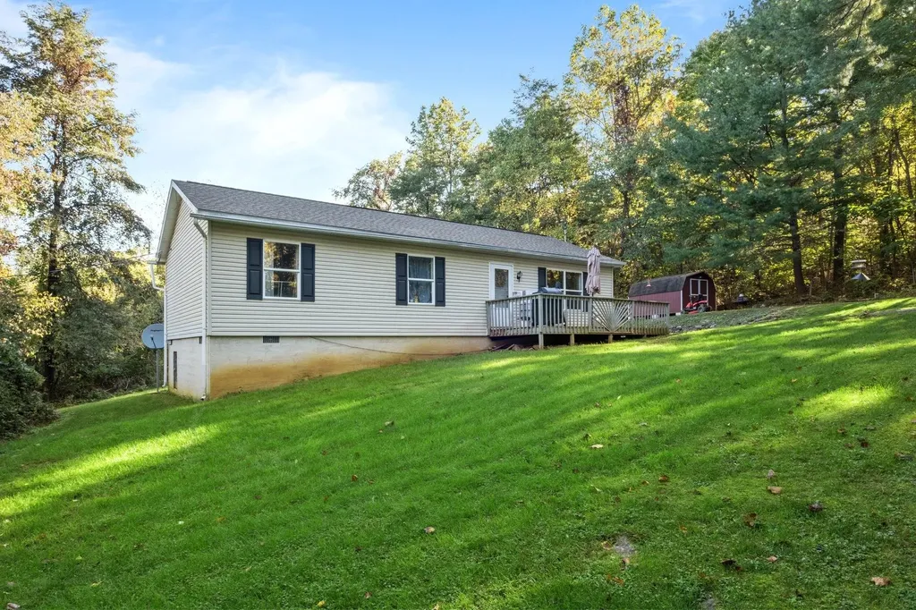 5227 Bear Foot Lane Elkton VA 22827
